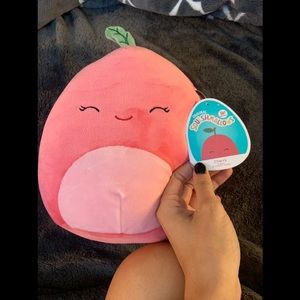 “Cherry” Squishmallow